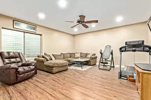 4217 E Edgemont Ave, Phoenix, AZ 85008 - Photo 17