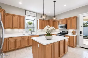 4217 E Edgemont Ave, Phoenix, AZ 85008 - Photo 1