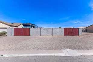9382 W Tinajas Dr, Arizona City, AZ 85123 - Photo 3