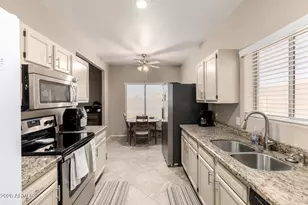 9382 W Tinajas Dr, Arizona City, AZ 85123 - Photo 15