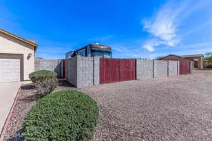 9382 W Tinajas Dr, Arizona City, AZ 85123 - Photo 31