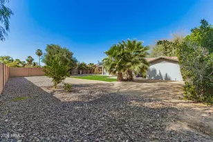 417 E Beck Ln, Phoenix, AZ 85022 - Photo 31