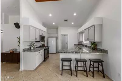 1322 E Harwell Road, Phoenix, AZ 85042 - Photo 9