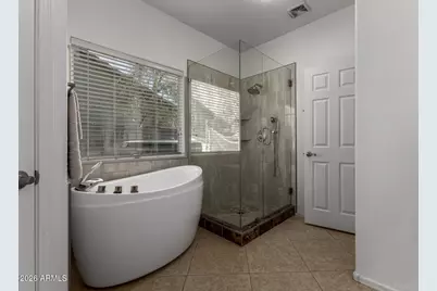 1322 E Harwell Road, Phoenix, AZ 85042 - Photo 17