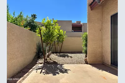 4213 W Calavar Road, Phoenix, AZ 85053 - Photo 5