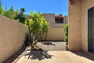 4213 W Calavar Rd, Phoenix, AZ 85053 - Photo 5