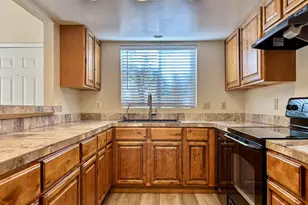 4213 W Calavar Rd, Phoenix, AZ 85053 - Photo 7