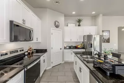 13015 S 210th Drive, Buckeye, AZ 85326 - Photo 15