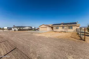 13015 S 210th Dr, Buckeye, AZ 85326 - Photo 5