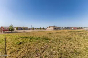 13015 S 210th Dr, Buckeye, AZ 85326 - Photo 41