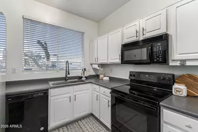 15348 W Banff Lane, Surprise, AZ 85379 - Photo 13