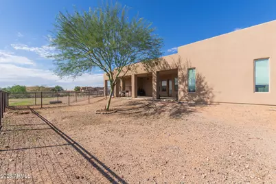 22603 W Laura Street, Wittmann, AZ 85361 - Photo 43