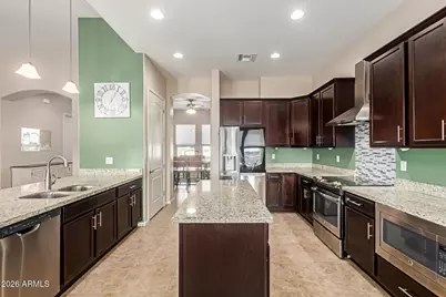 22603 W Laura Street, Wittmann, AZ 85361 - Photo 17
