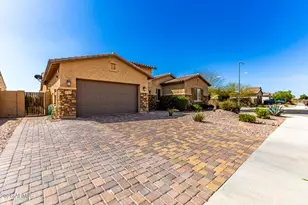 9753 W Rowel Rd, Peoria, AZ 85383 - Photo 5