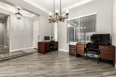 9753 W Rowel Road, Peoria, AZ 85383 - Photo 9