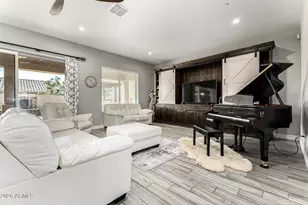 9753 W Rowel Rd, Peoria, AZ 85383 - Photo 11