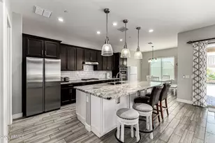 9753 W Rowel Rd, Peoria, AZ 85383 - Photo 17