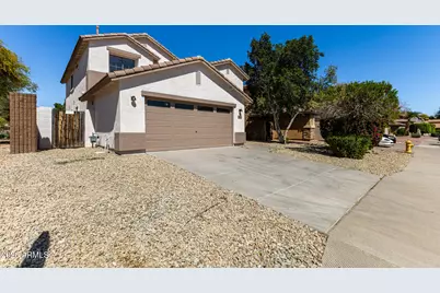 16054 W Hearn Road, Surprise, AZ 85379 - Photo 35