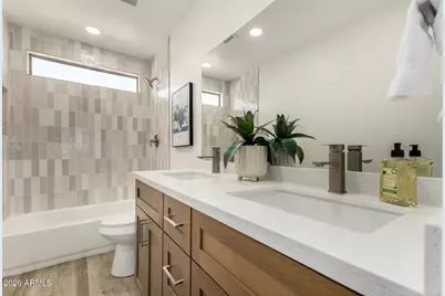 16054 W Hearn Road, Surprise, AZ 85379 - Photo 23