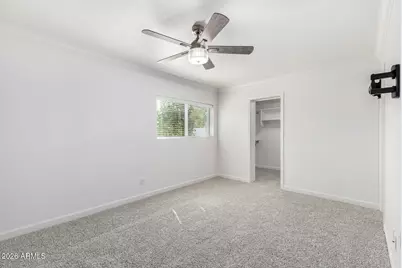 8531 E Clarendon Avenue, Scottsdale, AZ 85251 - Photo 9