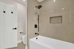 116 E Helena Dr, Phoenix, AZ 85022 - Photo 23