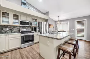 15249 W Honeysuckle Ln, Surprise, AZ 85374 - Photo 13