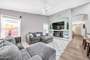 15249 W Honeysuckle Ln, Surprise, AZ 85374 - Photo 11