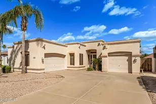 1865 S Morrison Ln, Gilbert, AZ 85295 - Photo 3