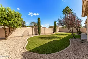 1865 S Morrison Ln, Gilbert, AZ 85295 - Photo 27