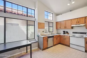 2308 W Comstock Dr, Chandler, AZ 85224 - Photo 7