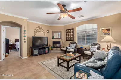 955 E Knox Road #244, Chandler, AZ 85225 - Photo 5