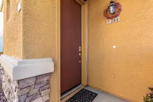 955 E Knox Rd, Chandler, AZ 85225 - Photo 3