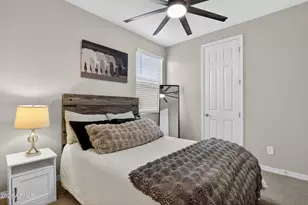 18601 W Cottontail Ln, Surprise, AZ 85387 - Photo 25