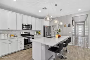 18601 W Cottontail Ln, Surprise, AZ 85387 - Photo 7