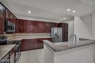 3935 E Rough Rider Rd, Phoenix, AZ 85050 - Photo 9