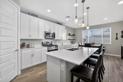 8114 E Petunia Avenue, Mesa, AZ 85212 - Photo 15