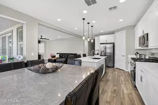 8114 E Petunia Ave, Mesa, AZ 85212 - Photo 13