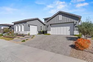 17702 W Guthrie St, Surprise, AZ 85388 - Photo 3