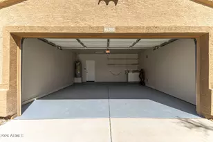 16202 W Winchcomb Ln, Surprise, AZ 85379 - Photo 27