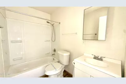 1235 E Taylor Street #Apt 2, Phoenix, AZ 85006 - Photo 5