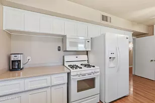 5711 N 12th Ave, Phoenix, AZ 85013 - Photo 13