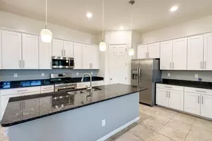 10517 W Bronco Trail, Peoria, AZ 85383 - Photo 13