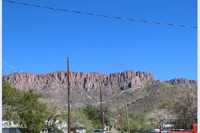 835 W Spray Street, Superior, AZ 85173 - Photo 7