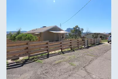 835 W Spray Street, Superior, AZ 85173 - Photo 7