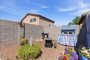 1057 E Silversmith Trail, San Tan Valley, AZ 85143 - Photo 29