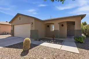 1057 E Silversmith Trail, San Tan Valley, AZ 85143 - Photo 7