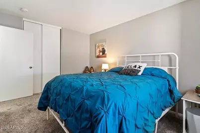 1057 E Silversmith Trail, San Tan Valley, AZ 85143 - Photo 17