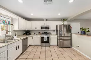 5669 E Preakness Dr, San Tan Valley, AZ 85140 - Photo 9