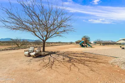 638 E Birch Street, Huachuca City, AZ 85616 - Photo 23