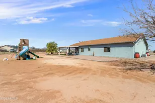 638 E Birch St, Huachuca City, AZ 85616 - Photo 21